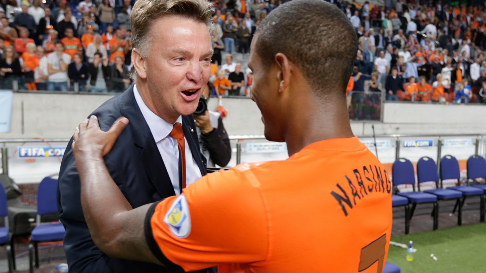 Van Gaal: 'Twee stappen vooruit' | OnsOranje